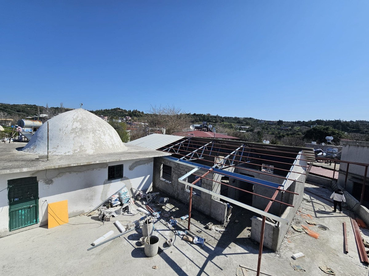 AVCILAR MAHALLESİ’NDE TAZİYE SALONU VE CEMEVİ’NİN YAPIM ÇALIŞMALARI SÜRÜYOR.